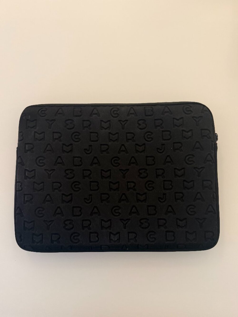 Marc Jacobs Neoprene 13 inch Laptop Case - Great Condition! - Picture 2 of 2